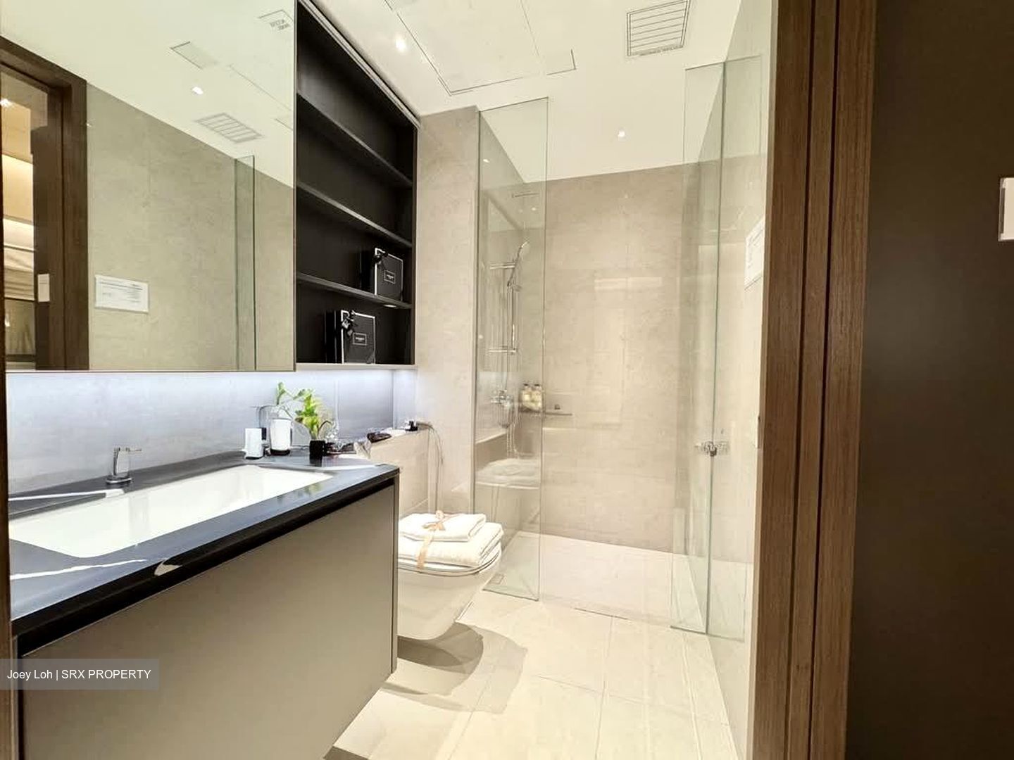 Marina Gardens Lane (D1), Condominium #563262241